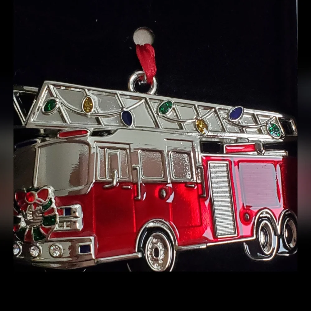 Christmas Tree Holiday Ornament Brilliant Bright Red Fire Engine Truck 3.5' - Picture 2 of 16